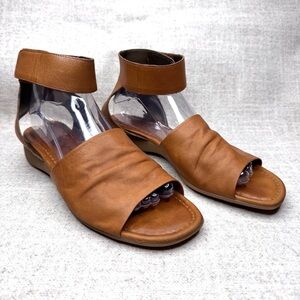 The Flexx brown leather wedge sandals ankle strap size 10/42 casual comfort boho